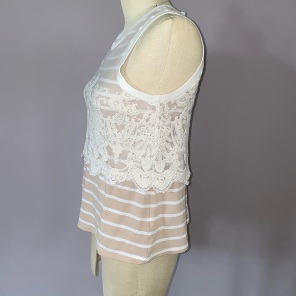 Anthropologie cotton sleeveless t-shirt - Picture 2 of 4